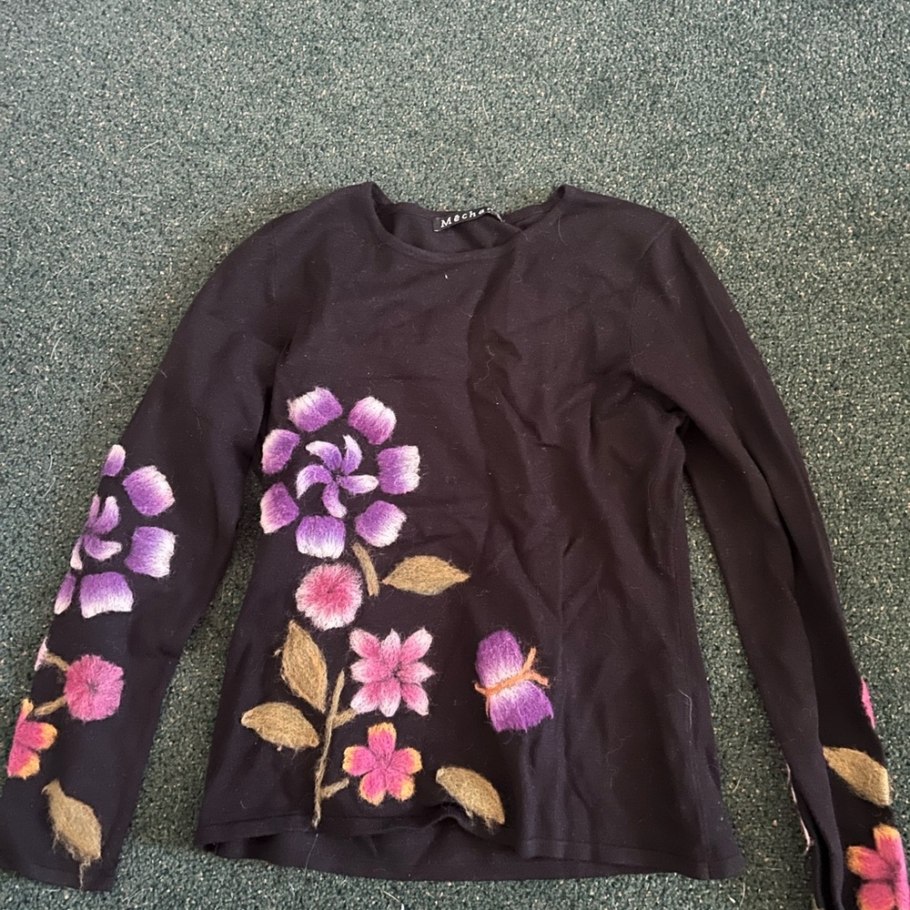 Chic 2000s INC International Concepts Black Top with Purple Floral Design